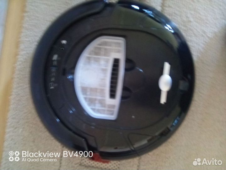 Робот пылесос