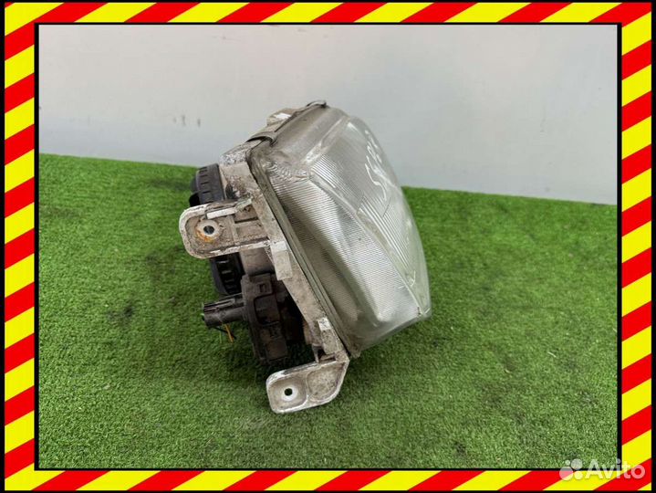 Фара передняя правая Mitsubishi Space Star 1 0