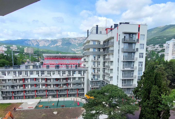 1-к. апартаменты, 50 м², 1/2 эт.