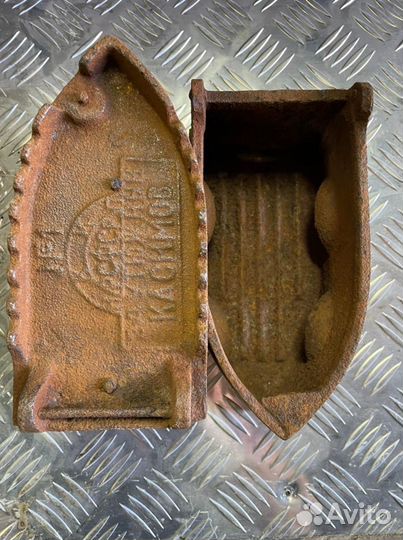 Старый утюг