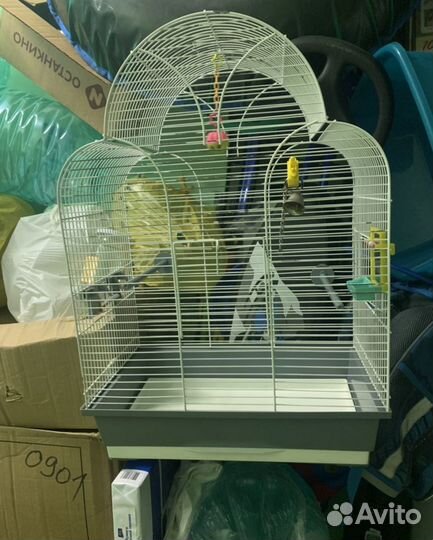 Клетка для попугаев большая и Игрушки для попугая