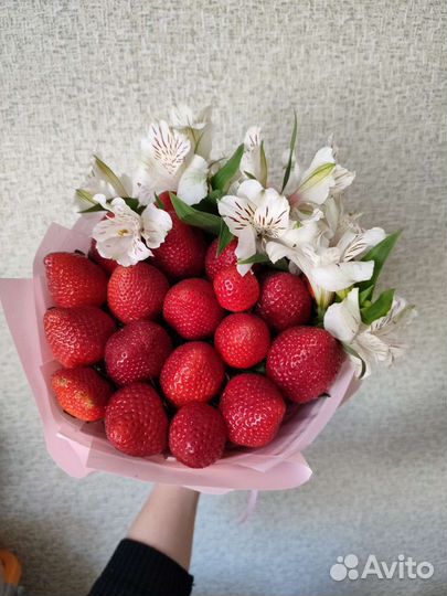 Букет из ягод