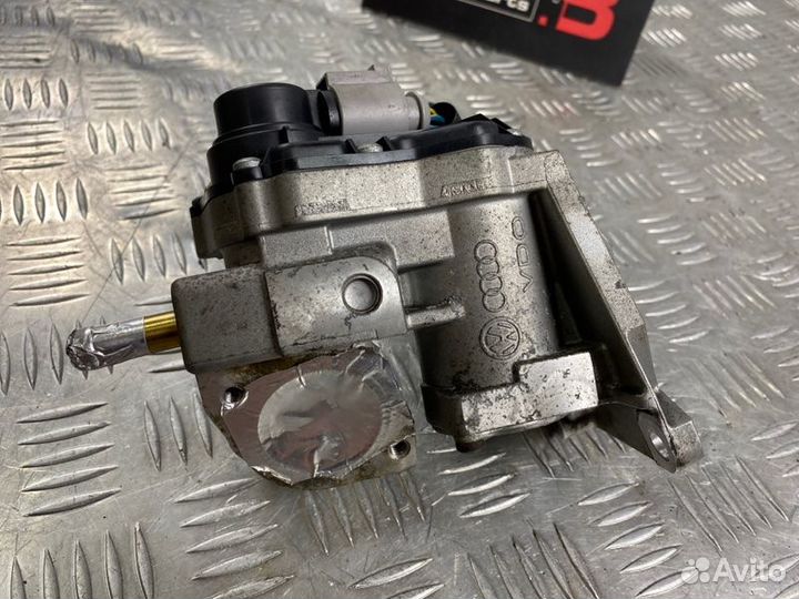 Клапан EGR Volkswagen Golf MK5 BVY