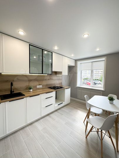 3-к. квартира, 67,6 м², 1/10 эт.