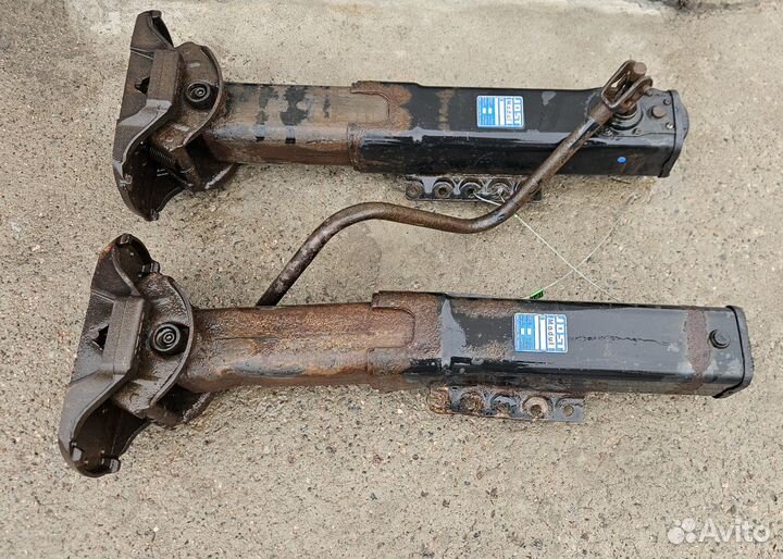 Опорное устройство полуприцепа Jost Modul B0601