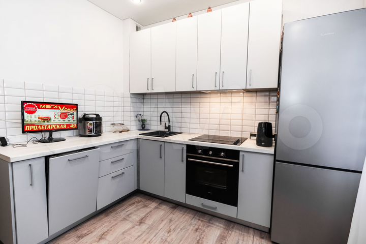 2-к. квартира, 56 м², 1/5 эт.
