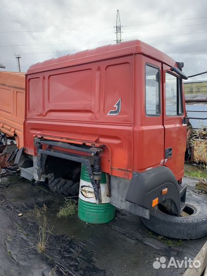 Кабина урал 63685