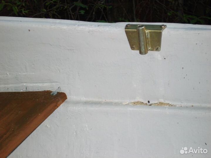 Лодка Пелла