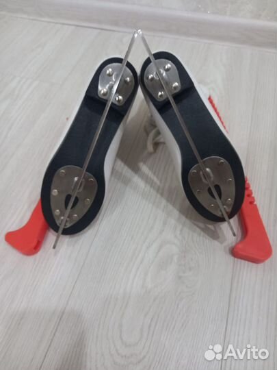 Коньки фигурные