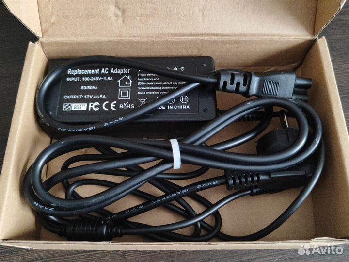 Адаптер питания 12V Live-Power LP-360 12V/3A3A
