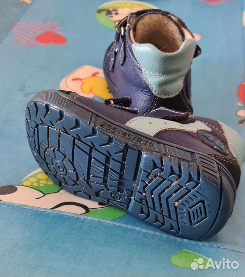 Ботинки демисезонные