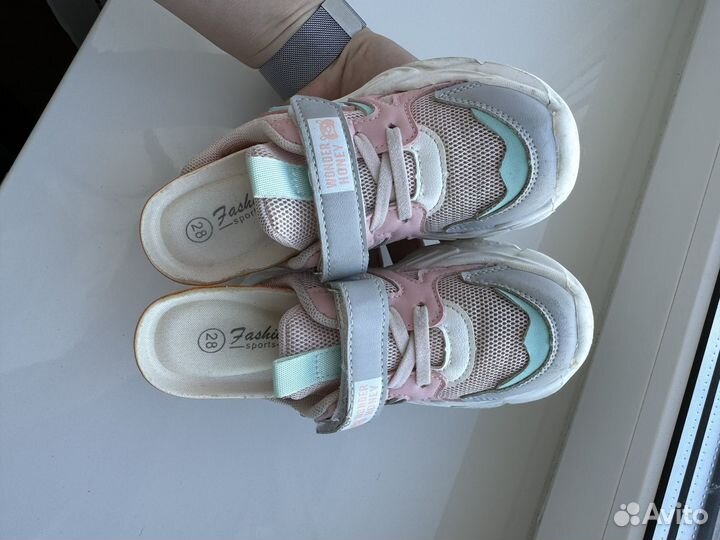 Обувь для девочки