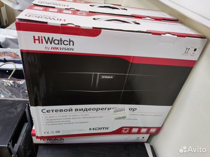 Видеорегистратор NVR сетевой hiwatch DS-N308/2P(C)