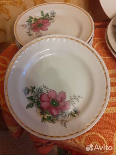 Тарелки плоские пирожковые