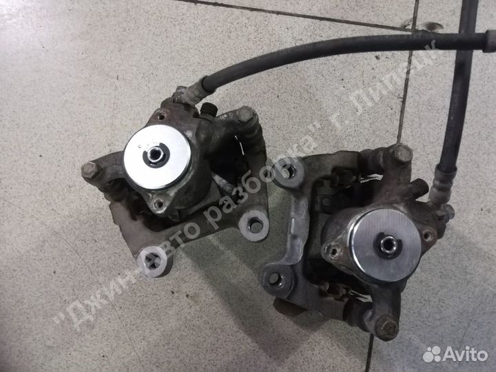 Задний суппорт тормозной Tiguan passat b6