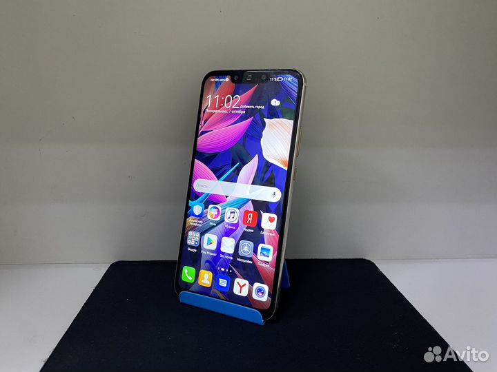 HUAWEI Mate 20 lite, 4/64 ГБ