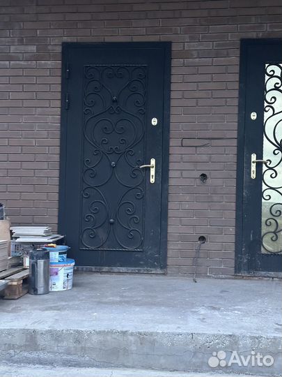 Дверь входная металлическая уличная
