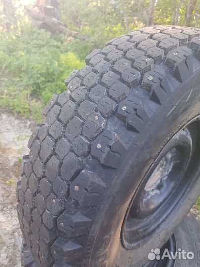 Колеса на УАЗ R15 шипованные