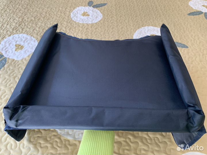 Столик дорожный для автокресла