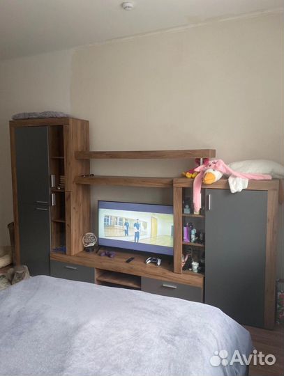 Стенка в гостиную