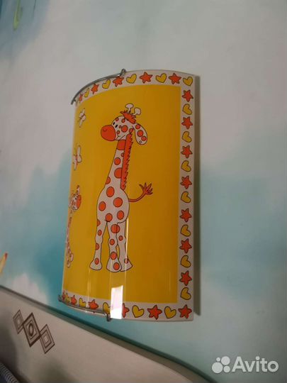 Светильник настенный для детской комнаты