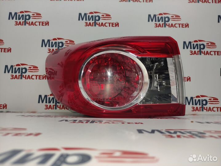 Фонарь задний левый toyota corolla