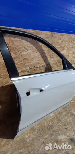 Дверь передняя правая Mercedes-Benz E-Class (W212)