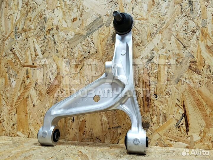 Рычаг задний правый Q50/Q60/Q70 555011MA0C