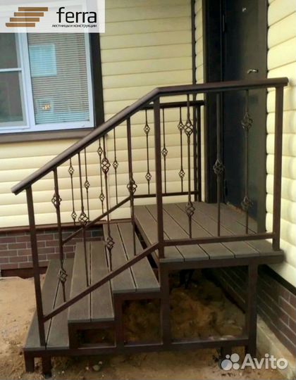 Лестница на крыльцо