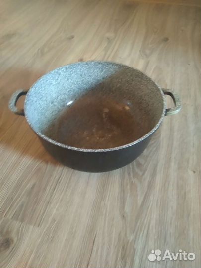 Кастрюля Edenberg c крышкой