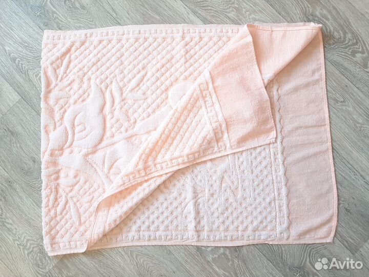 Махровые полотенца