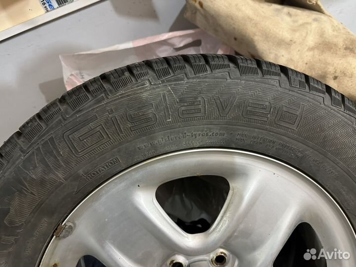 Gislaved NordFrost 100 SUV 225/65 R17