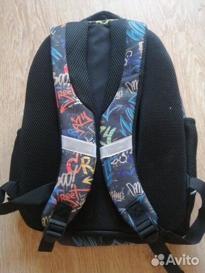 Школьный рюкзак