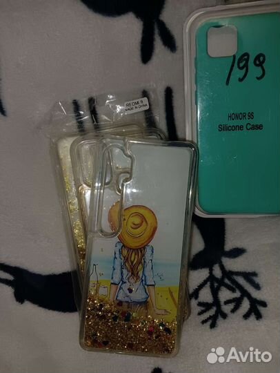 Чехлы на телефоны