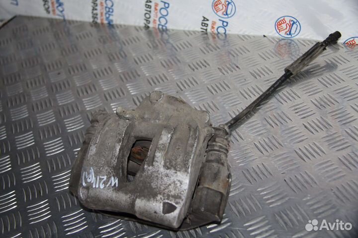 Суппорт Mercedes-Benz W211