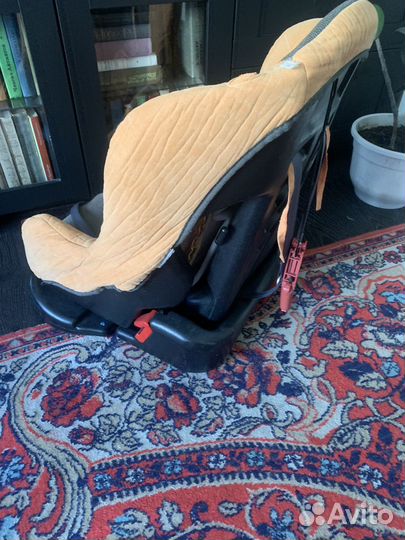 Детское автокресло