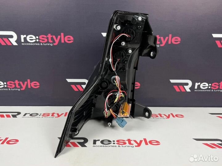 Стопы Toyota Land Cruiser Prado 150 с 2018 N2347