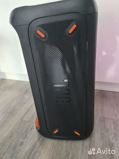 Музыкальная колонка JBL partybox 100