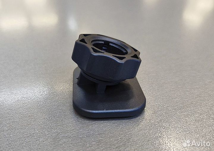 Крепление регистратора SilverStone 3М скотч