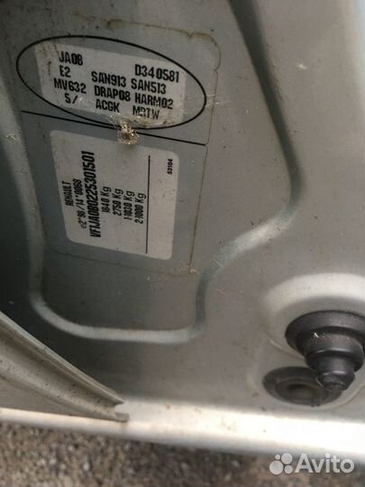 Разбор на запчасти Renault Scenic