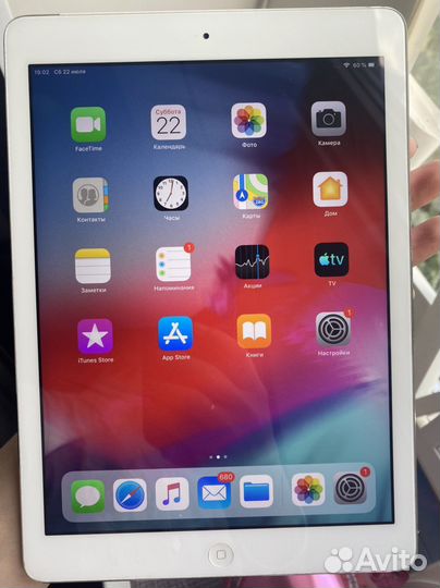 iPad Air 32gb Wi-Fi + SIM+Retina+ориг шнур,блок