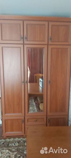 Продам шкаф для одежды
