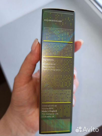 Escentric molecules 03