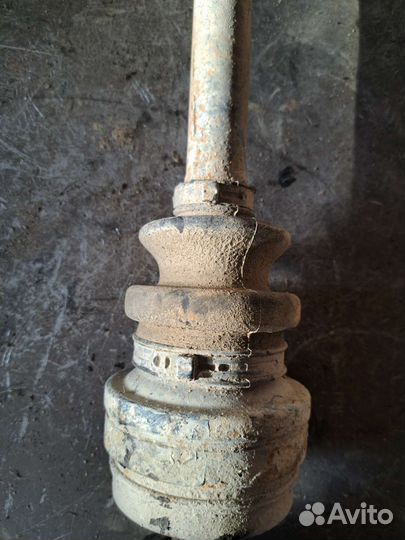 Привод задний Mercedes W140