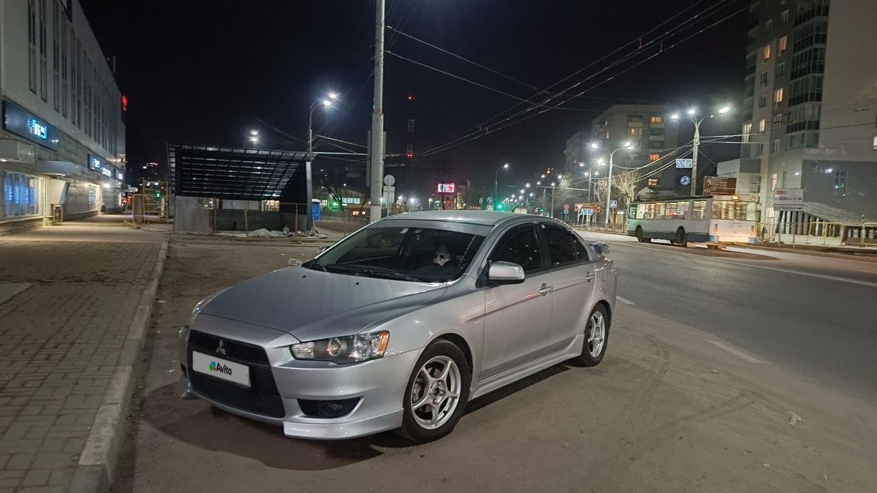 Mitsubishi Lancer: фото владельца