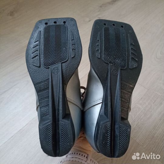 Лыжные ботинки Larsen 32