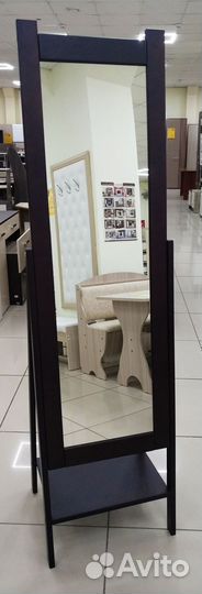 Зеркало напольное с полкой массив/Темный орех