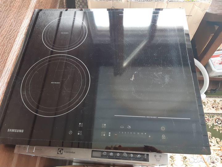 Продам индукционную варочную поверхность