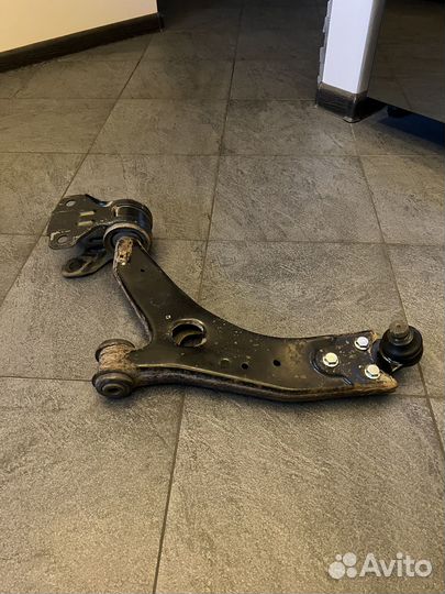 Рычаг передний левый ford focus 3