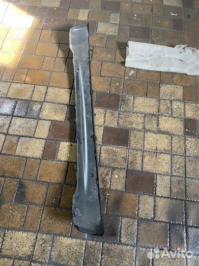 Накладка нижняя заднего бампера Toyota vitz